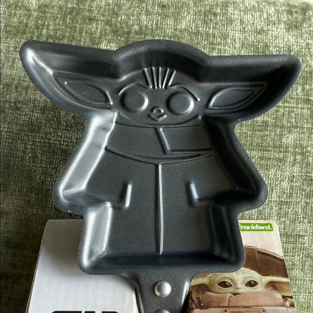 Star Wars Mandalorian Grogu Pancake Mold Silicone Breakfast Egg Baking Pan New